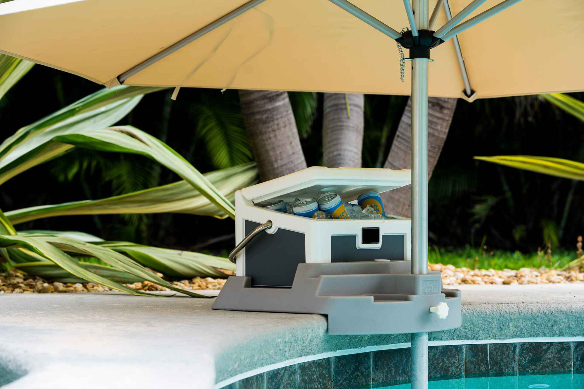 keeping cooler in shade