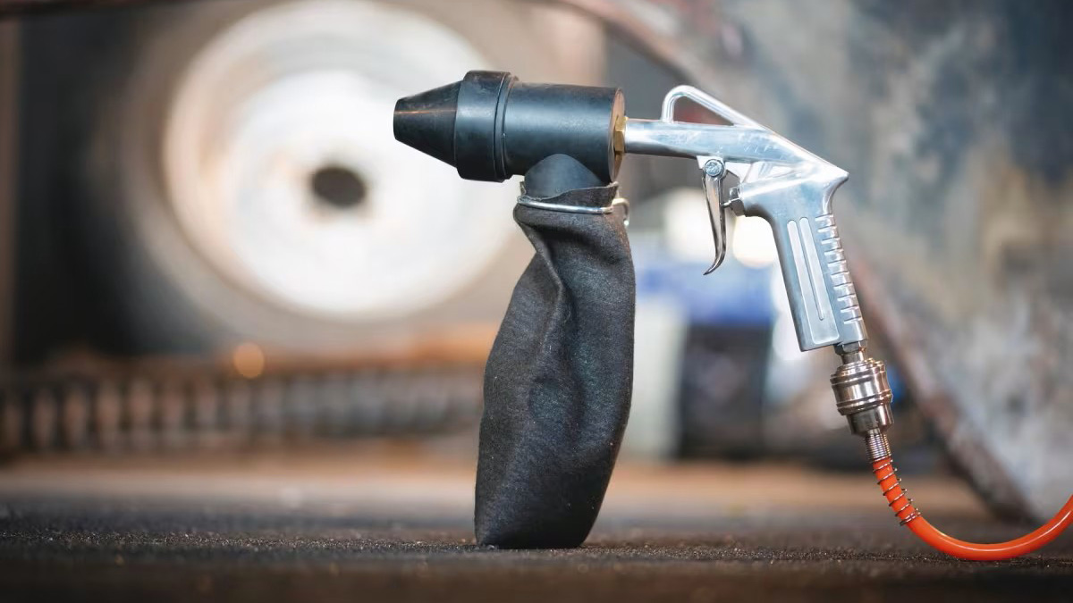 sandblasting spray gun
