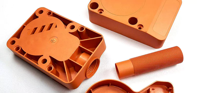 plastic parts made by high-precision injection molding plastic parts made by high-precision injection molding