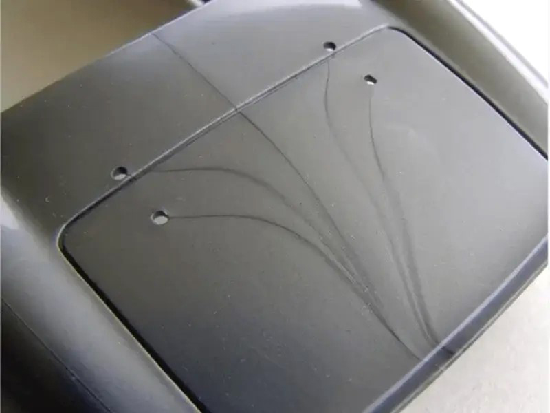 injection molding flow marks